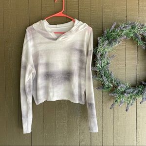 EUC Onzie Crop Top Sweater
